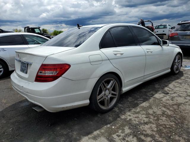 Image 3 of 2012 MERCEDES-BENZ C 300 4MATIC 2012 with VIN WDDGF8BB9CR227459