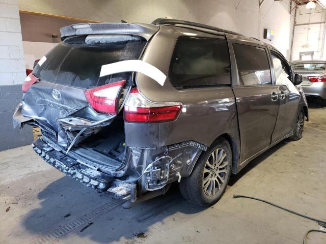 Image 3 of 2019 TOYOTA SIENNA XLE 2019 with VIN 5TDYZ3DC8KS002948