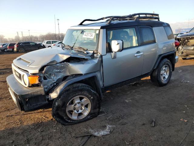 Изображение 1 2010 TOYOTA FJ CRUISER  2010 с VIN JTEBU4BF7AK075768