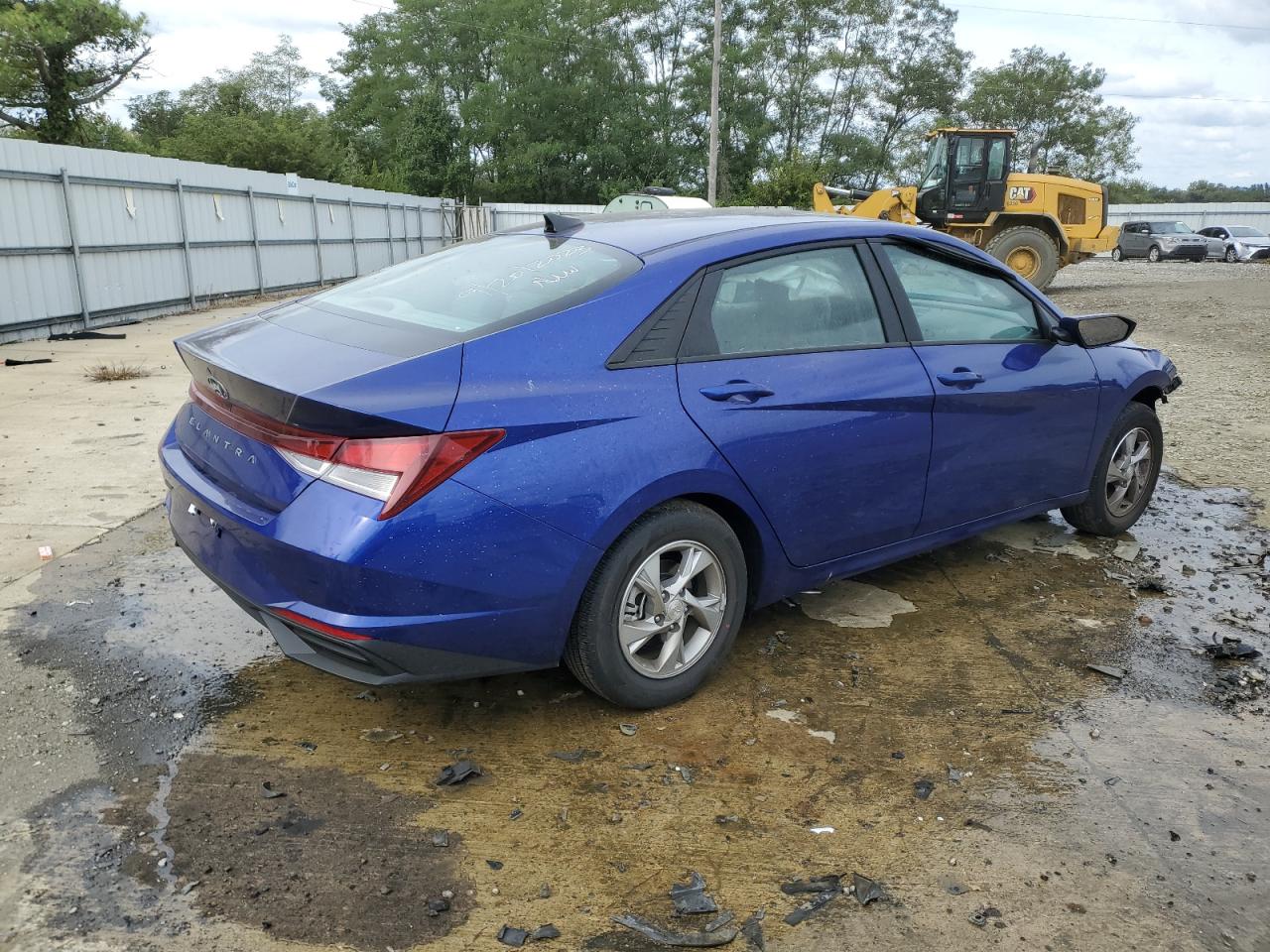 Изображение 3 2023 HYUNDAI ELANTRA SE 2023 с VIN KMHLL4AG2PU629409