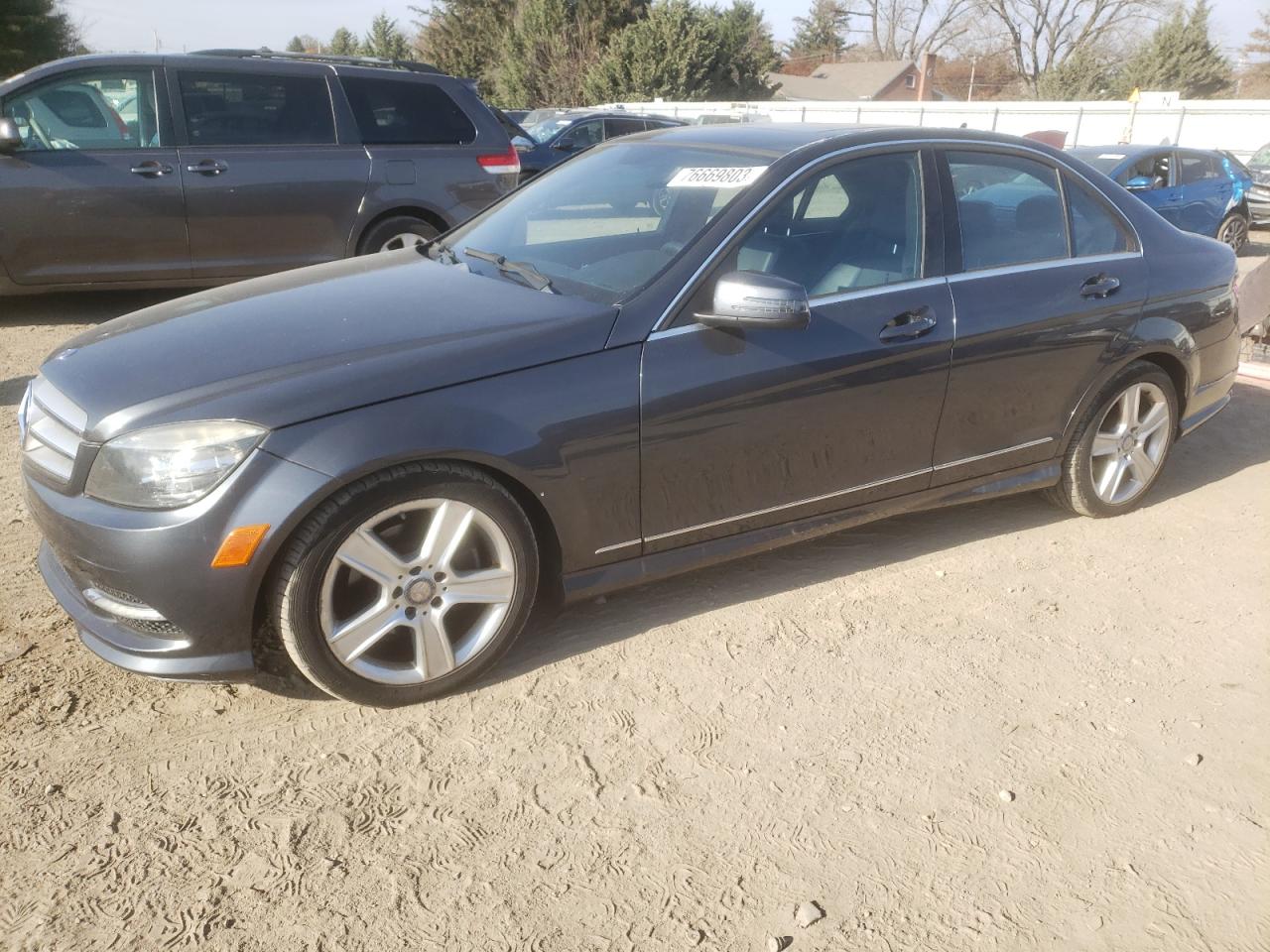 Image 1 of 2011 MERCEDES-BENZ C 300 4MATIC 2011 with VIN WDDGF8BB2BR146981