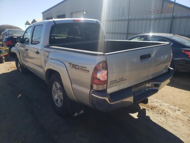 Obraz 3 z 2013 TOYOTA TACOMA DOUBLE CAB 2013 z VIN 5TFLU4EN2DX048996