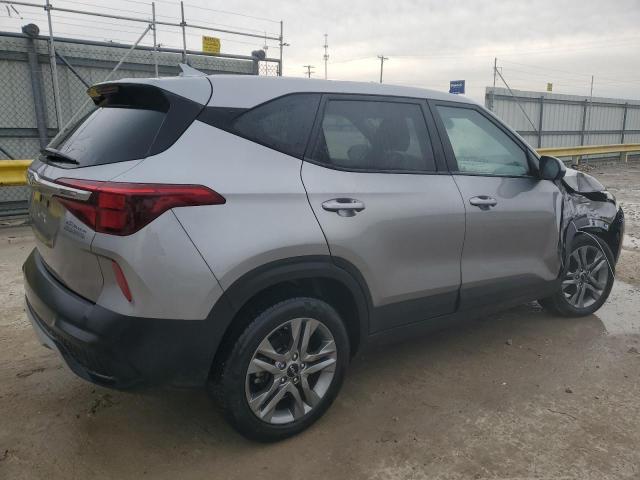 Image 3 of 2022 KIA SELTOS LX 2022 with VIN KNDEPCAAXN7260401