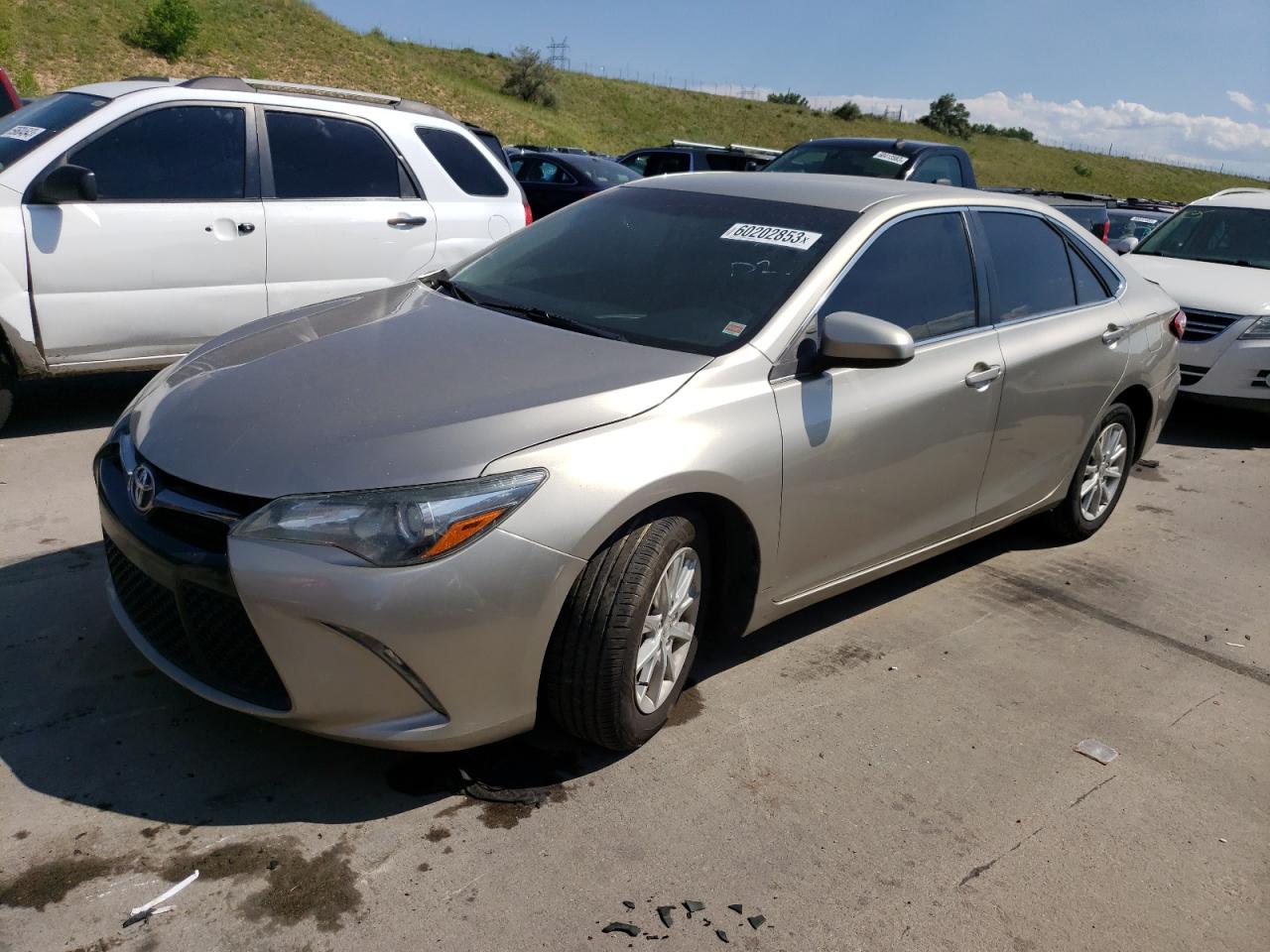 Image 1 of 2015 TOYOTA CAMRY LE 2015 with VIN 4T1BF1FK5FU067129