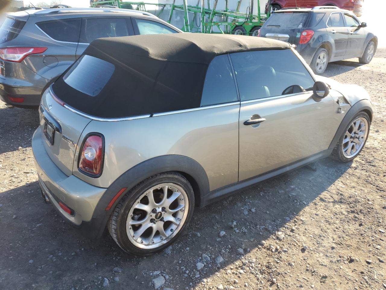 Image 3 of 2010 MINI COOPER S 2010 with VIN WMWMS3C51ATY08357