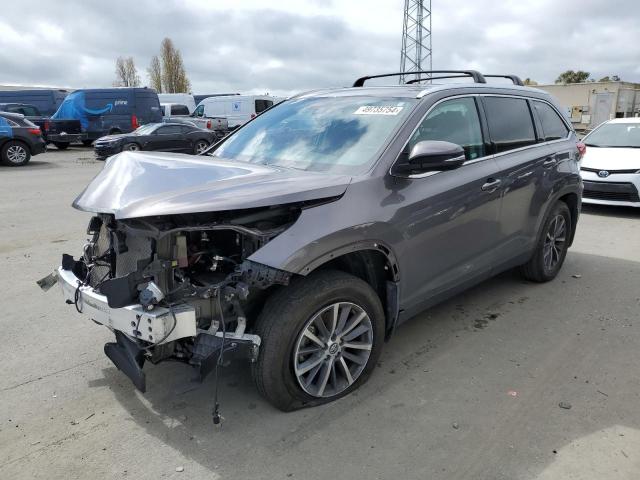 Obraz 1 z 2019 TOYOTA HIGHLANDER SE 2019 z VIN 5TDJZRFH9KS986186
