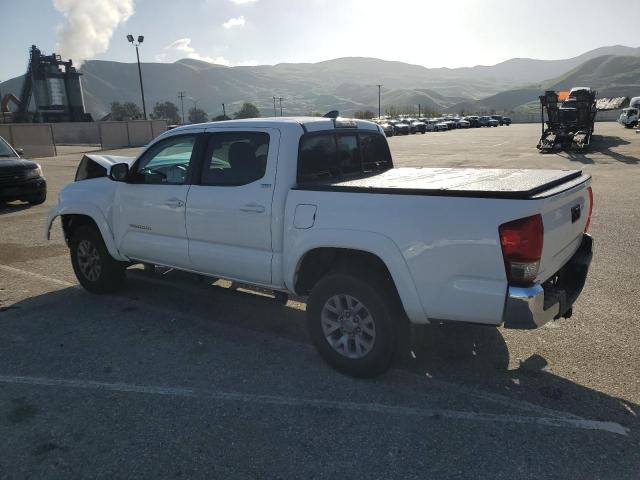 Image 2 of 2017 TOYOTA TACOMA DOUBLE CAB 2017 with VIN 5TFAZ5CN6HX022912