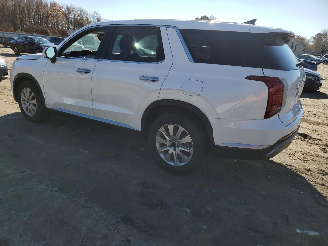 Image 3 of 2023 HYUNDAI PALISADE SE 2023 with VIN KM8R1DGE3PU511729