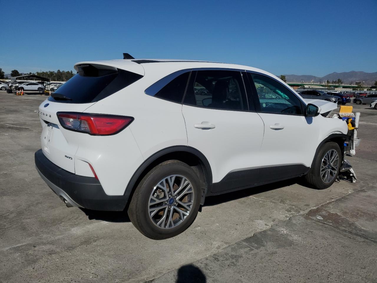 Image 3 of 2022 FORD ESCAPE SEL 2022 with VIN 1FMCU9H91NUA84317