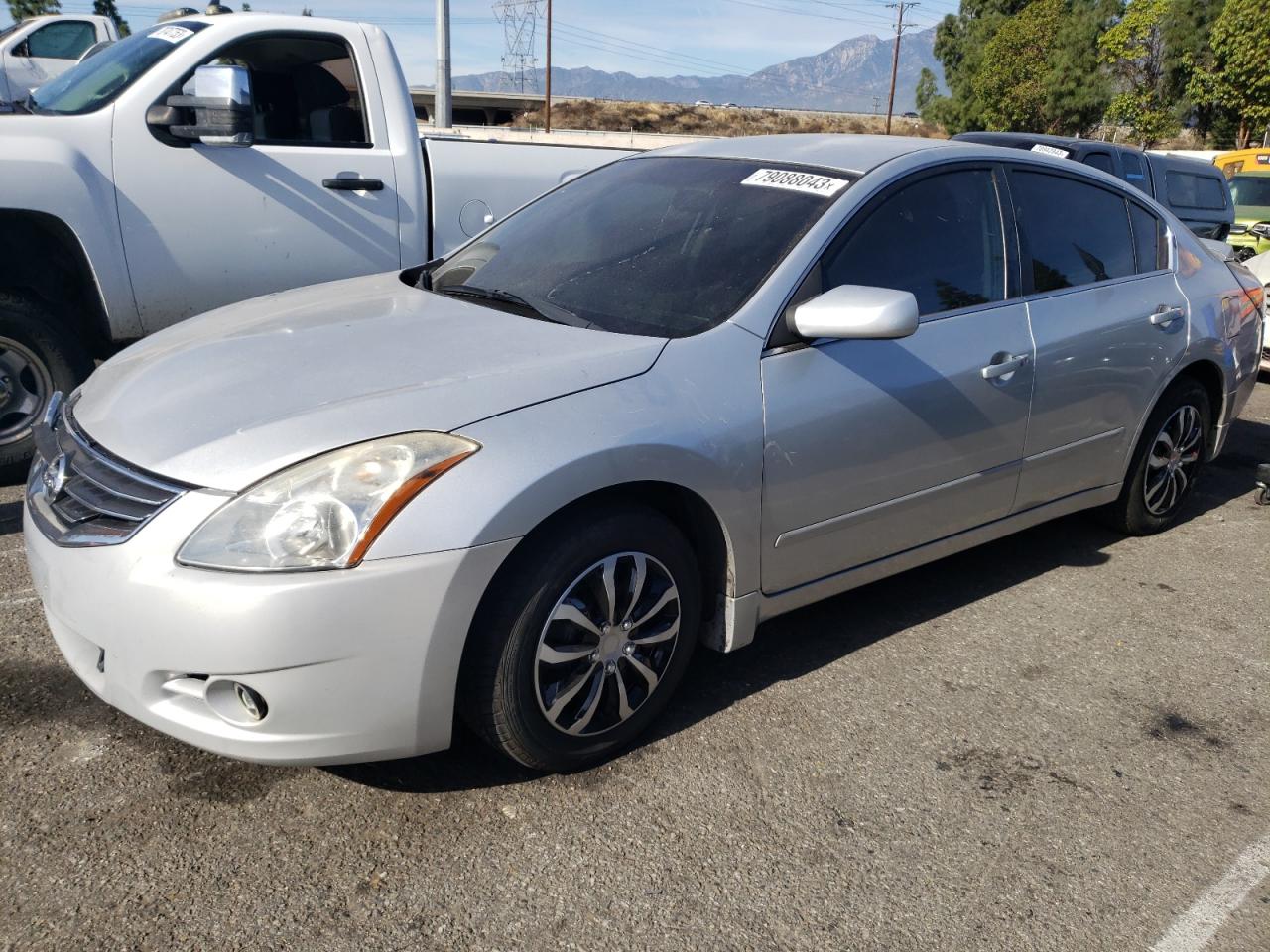 Nissan Altima Base 2010 image