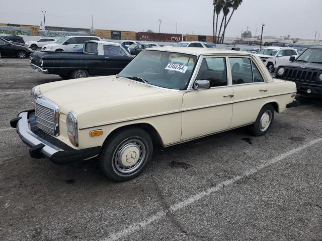 Obraz 1976 MERCEDES-BENZ 240D SEDAN 1976