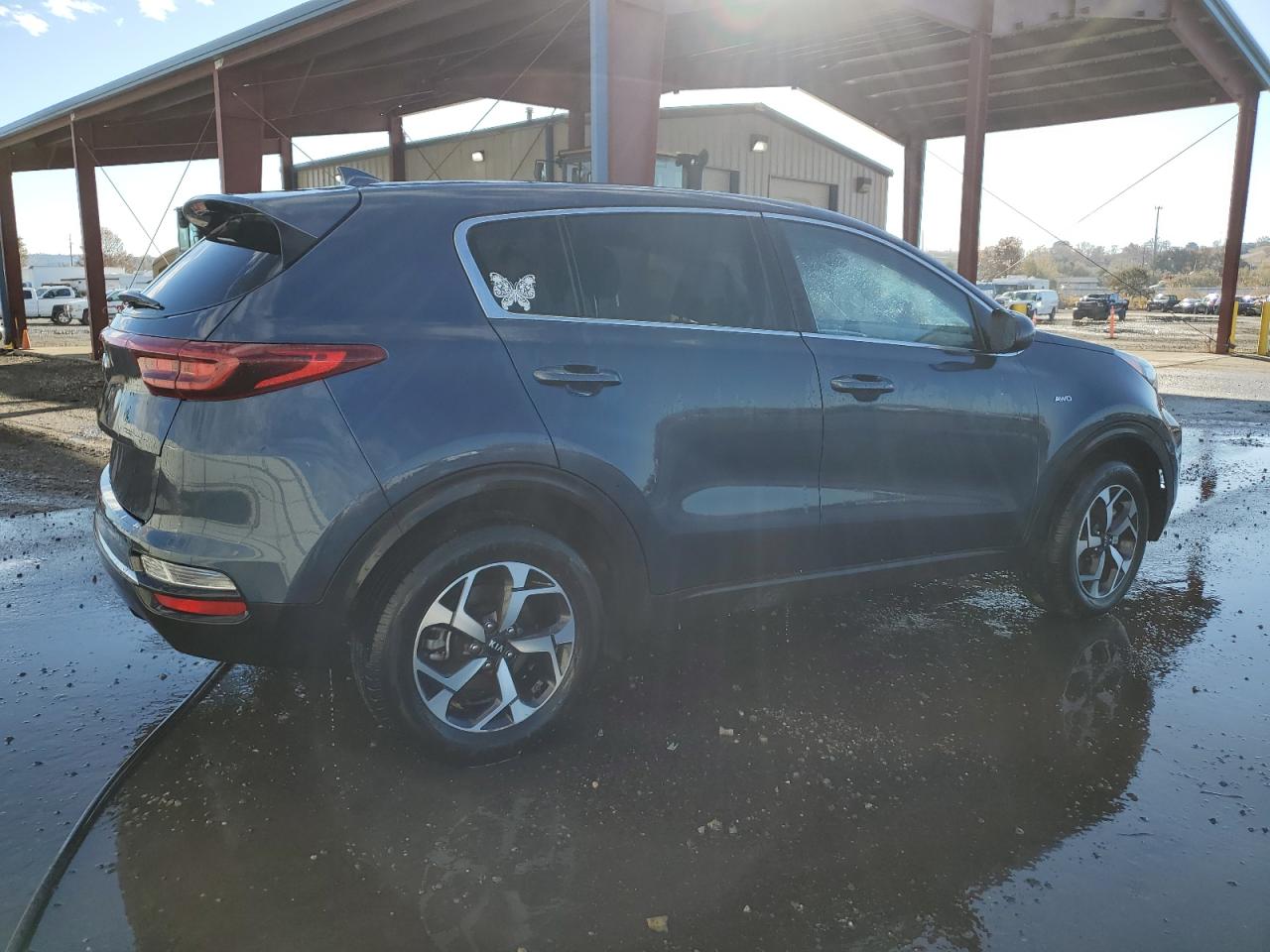 Image 3 of 2021 KIA SPORTAGE LX 2021 with VIN KNDPMCAC5M7895124