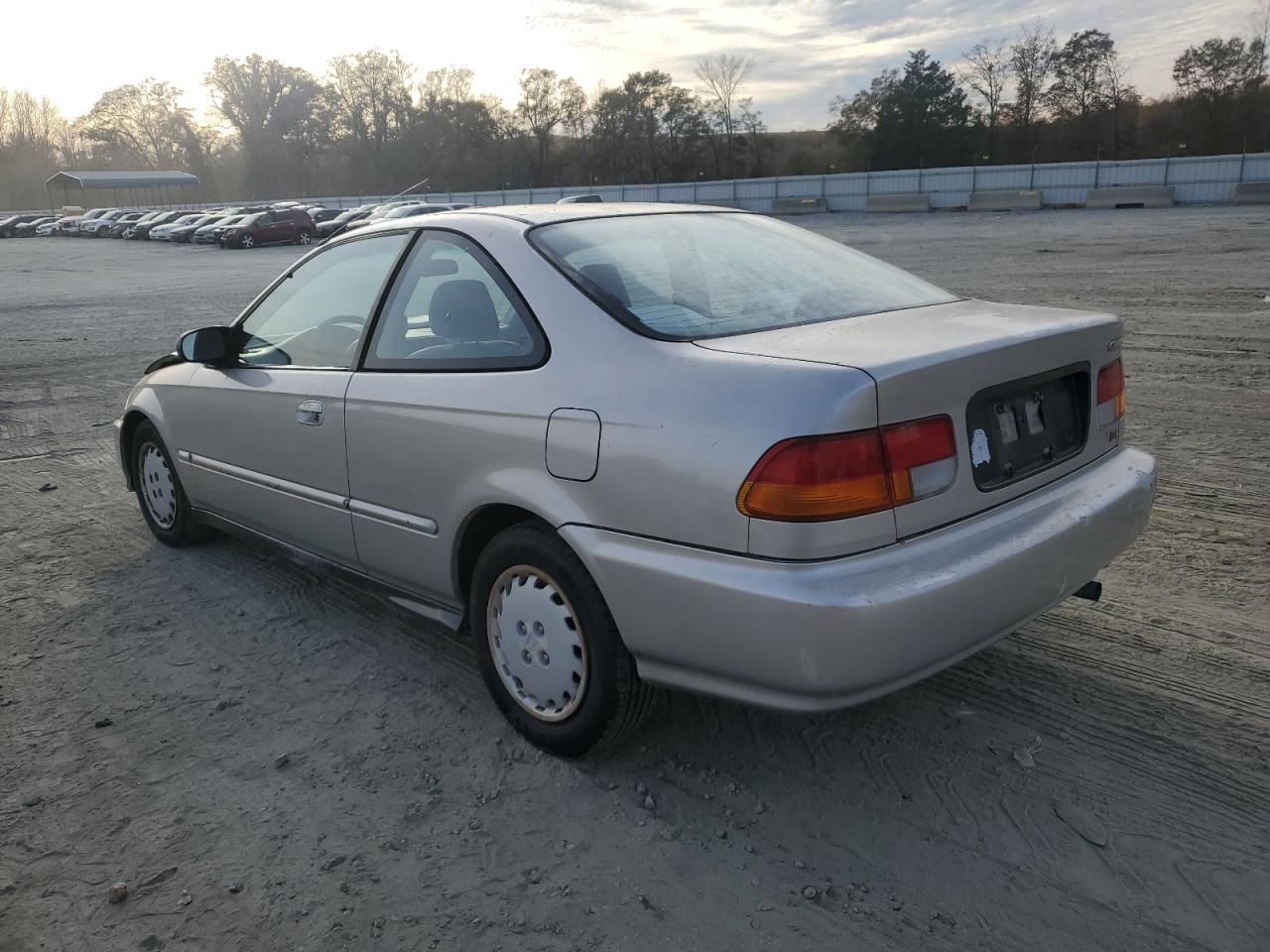 Obraz 2 z 1997 HONDA CIVIC DX 1997 z VIN 1HGEJ6229VL011462