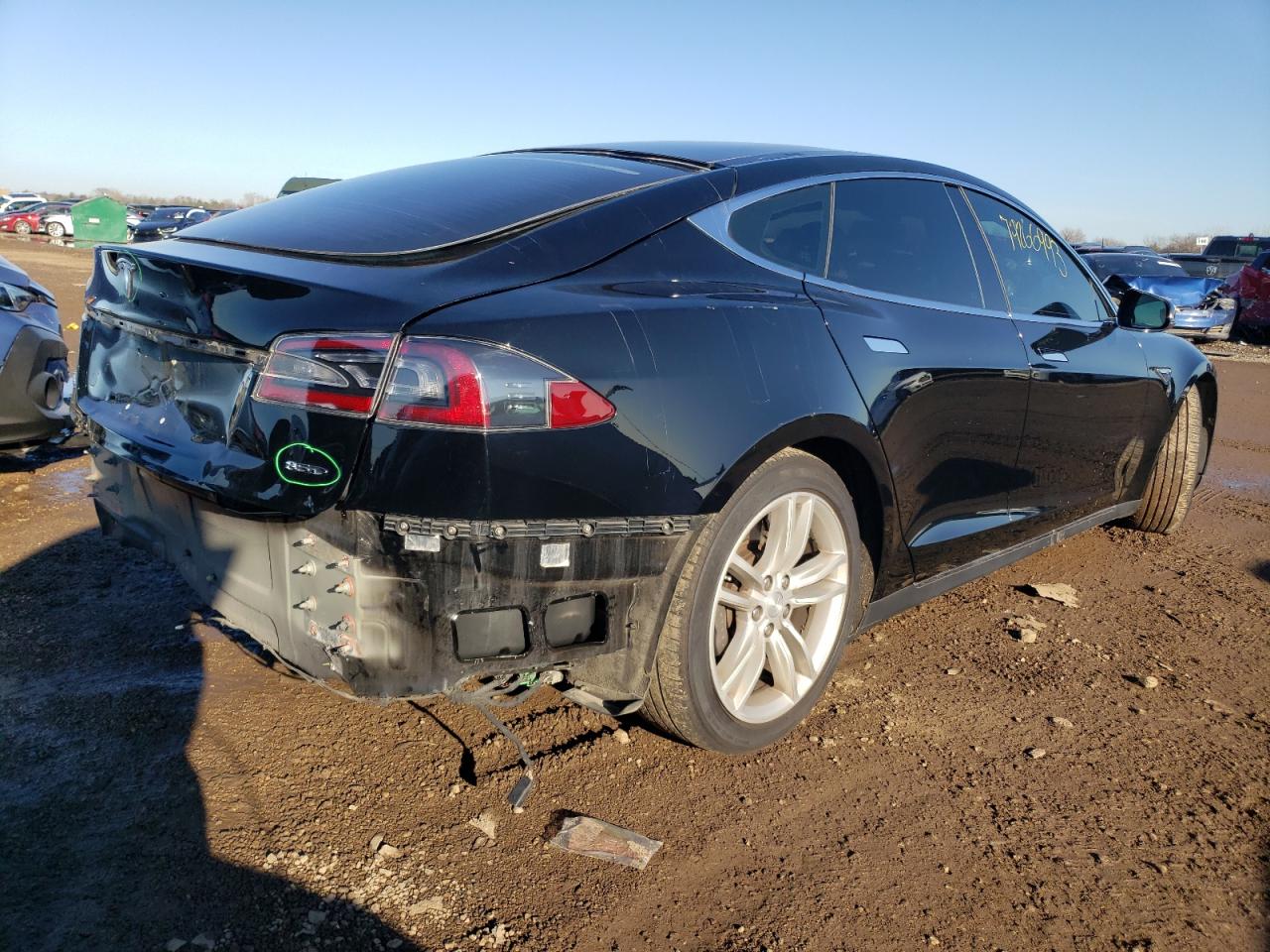 Image 3 of 2015 TESLA MODEL S 85D 2015 with VIN 5YJSA1H25FF096638