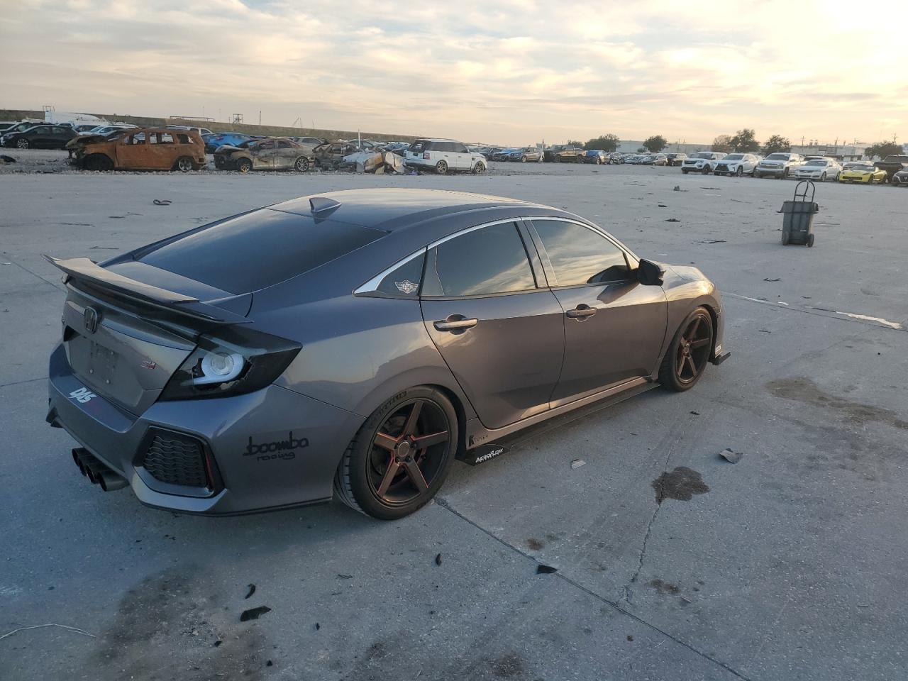 Obraz 3 z 2018 HONDA CIVIC SI 2018 z VIN 2HGFC1E59JH708371