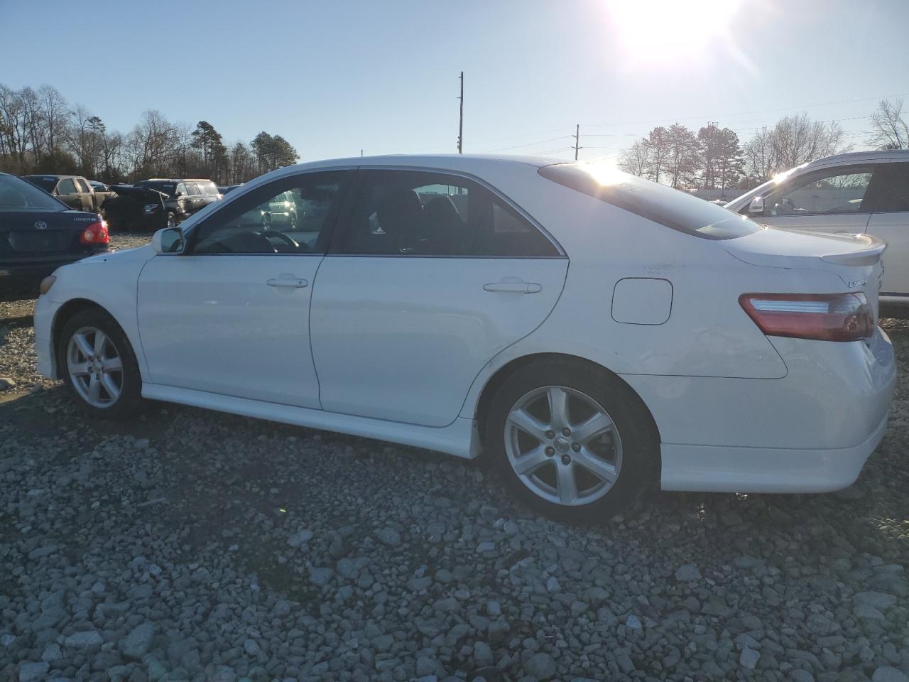 Изображение 2 2007 TOYOTA CAMRY CE 2007 с VIN 4T1BE46K17U569531