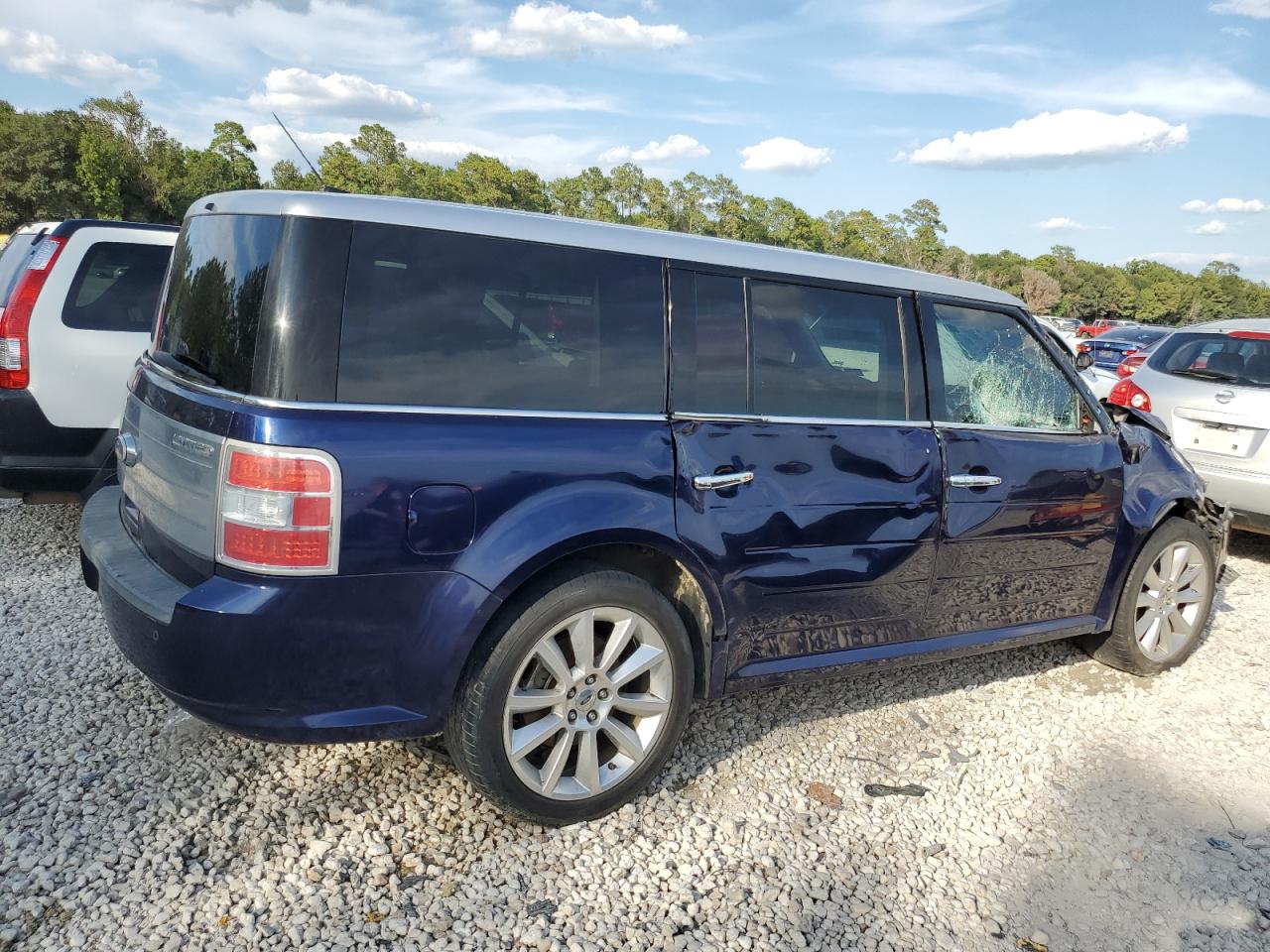 Image 3 of 2011 FORD FLEX LIMITED 2011 with VIN 2FMGK5DC2BBD02428