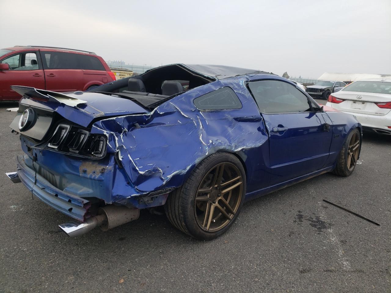 Obraz 3 z 2014 FORD MUSTANG GT 2014 z VIN 1ZVBP8CF4E5242350