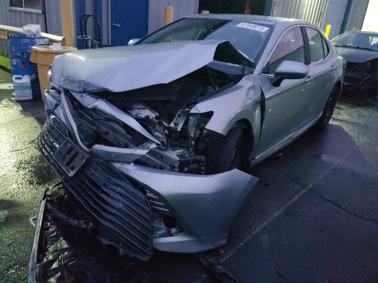 Изображение 1 2020 TOYOTA CAMRY LE 2020 с VIN 4T1C31AK1LU018669