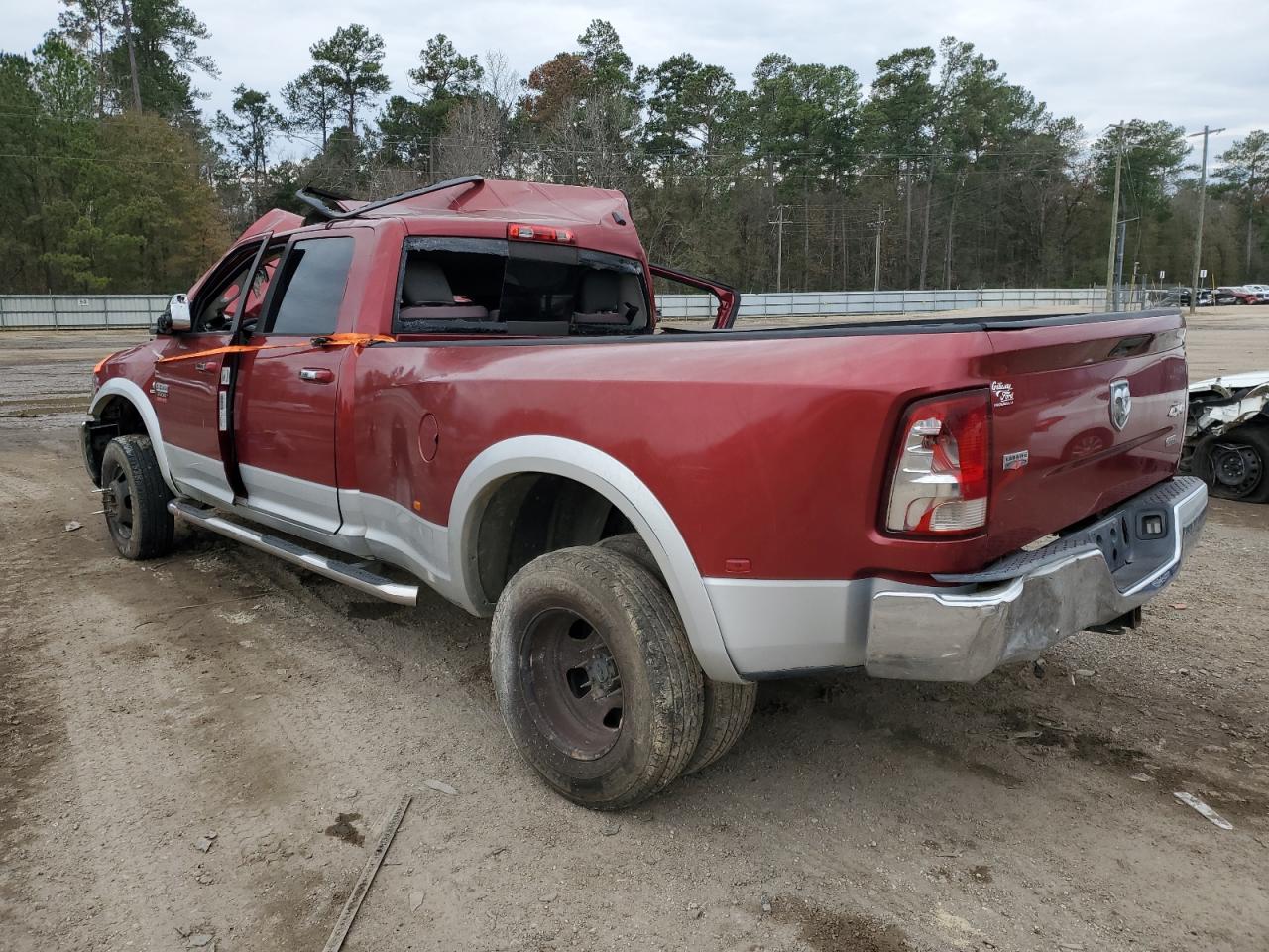 Изображение 2 2012 DODGE RAM 3500 LARAMIE 2012 с VIN 3C63DRJL5CG342937
