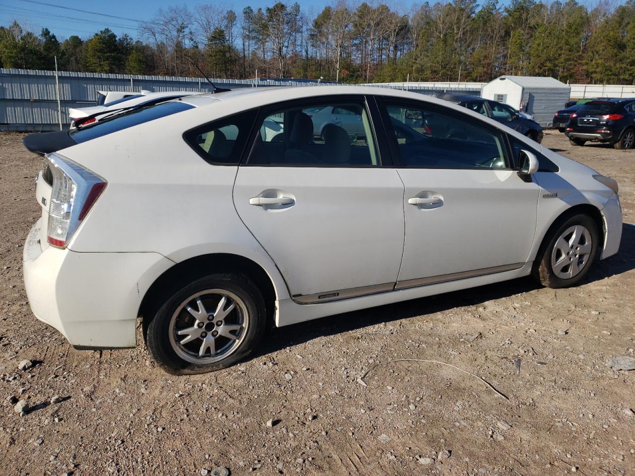 Obraz 3 z 2011 TOYOTA PRIUS  2011 z VIN JTDKN3DU9B0277032