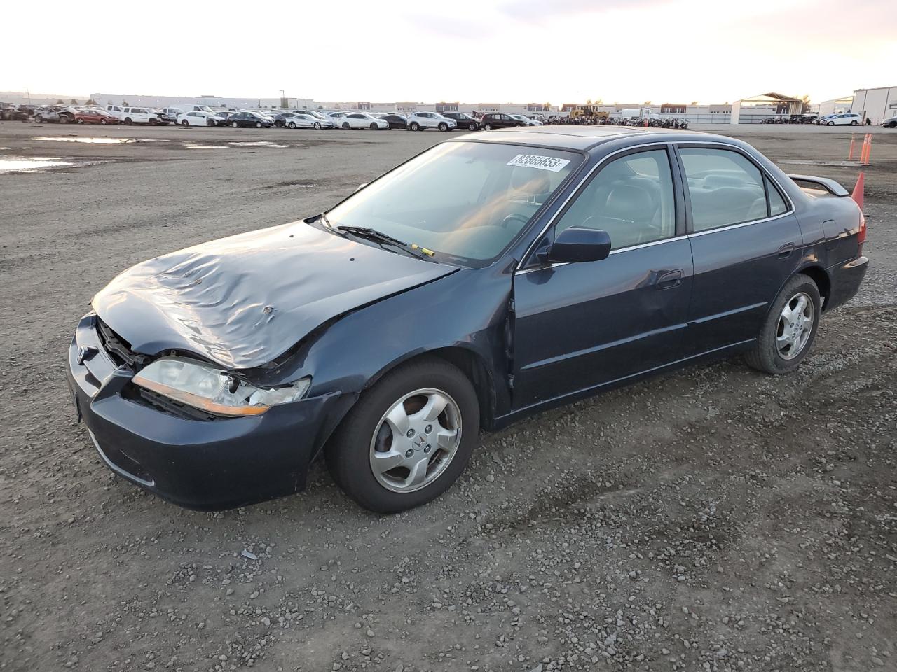Image 1 of 2000 HONDA ACCORD EX 2000 with VIN JHMCG6602YC034470