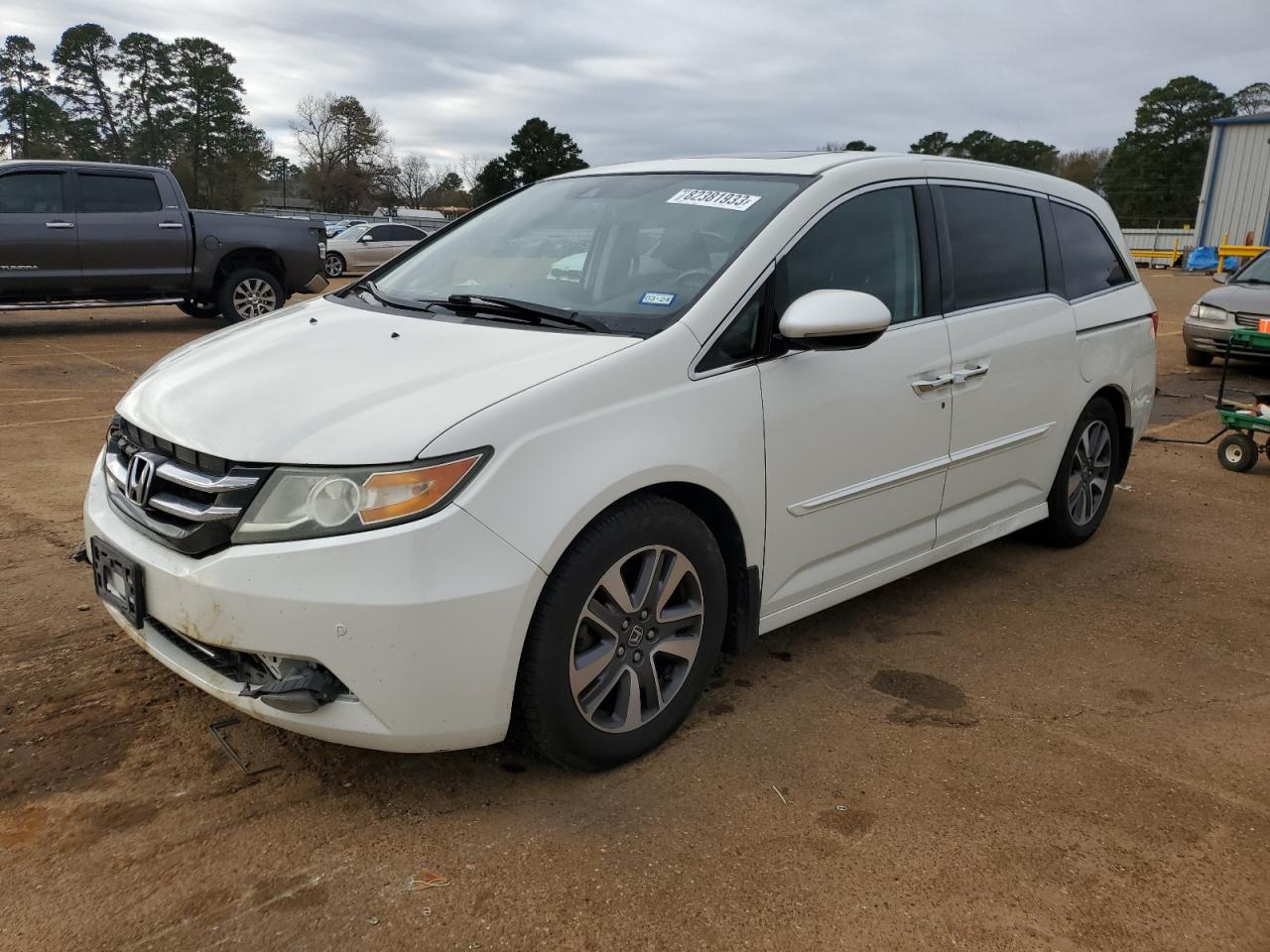 Image 1 of 2015 HONDA ODYSSEY TOURING 2015 with VIN 5FNRL5H92FB043411