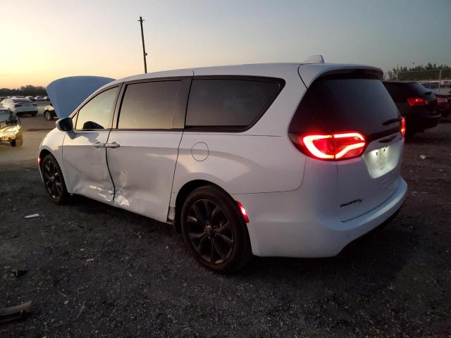 Image 2 of 2019 CHRYSLER PACIFICA TOURING PLUS 2019 with VIN 2C4RC1FGXKR583551