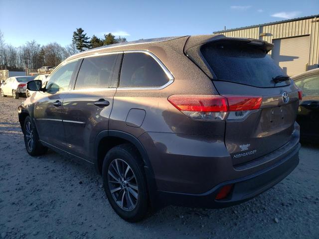 Obraz 2 z 2017 TOYOTA HIGHLANDER SE 2017 z VIN 5TDJZRFH7HS427616