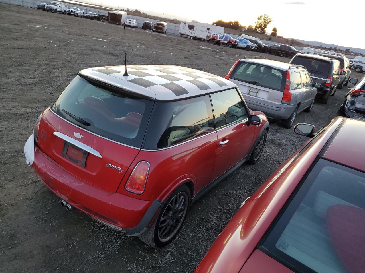 Obraz 3 z 2004 MINI COOPER S 2004 z VIN WMWRE33474TD90334