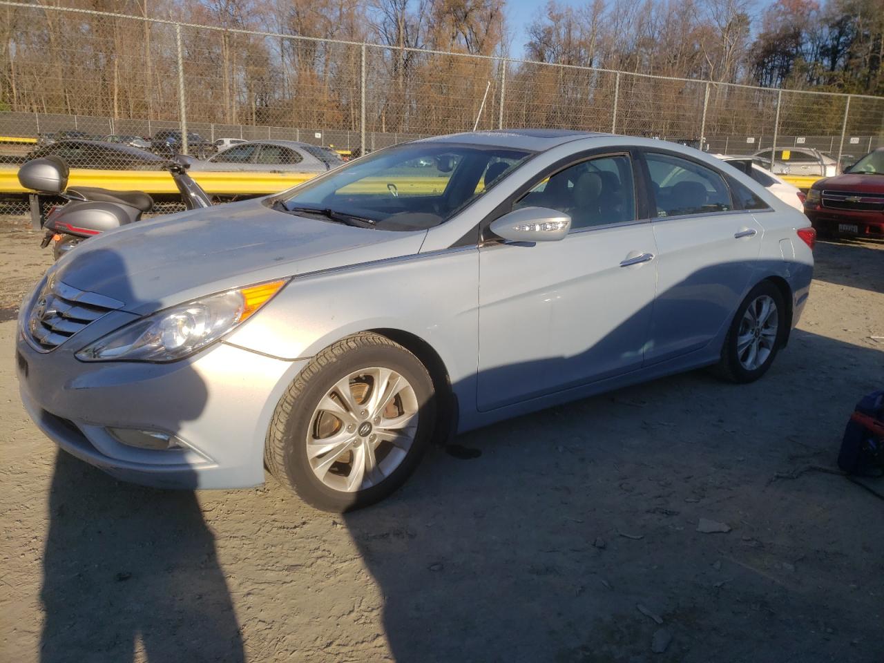 Image 1 of 2013 HYUNDAI SONATA SE 2013 with VIN 5NPEC4ACXDH649813