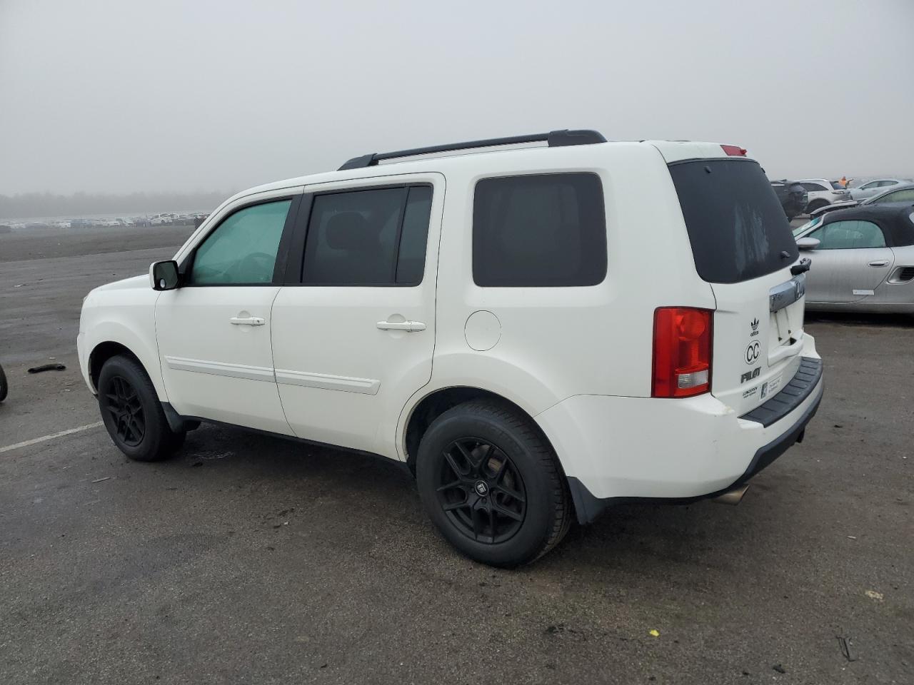 Изображение 2 2011 HONDA PILOT EXL 2011 с VIN 5FNYF4H61BB032686