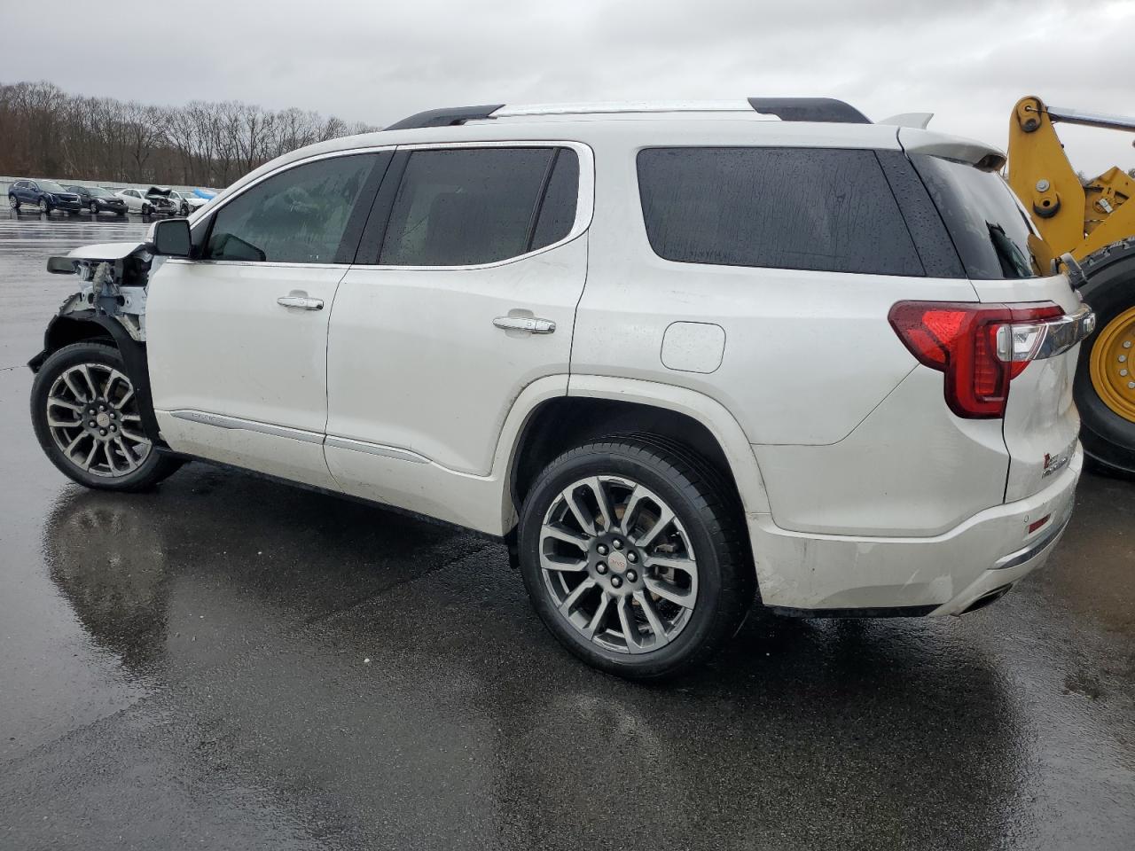 Image 2 of 2020 GMC ACADIA DENALI 2020 with VIN 1GKKNXLS7LZ228923