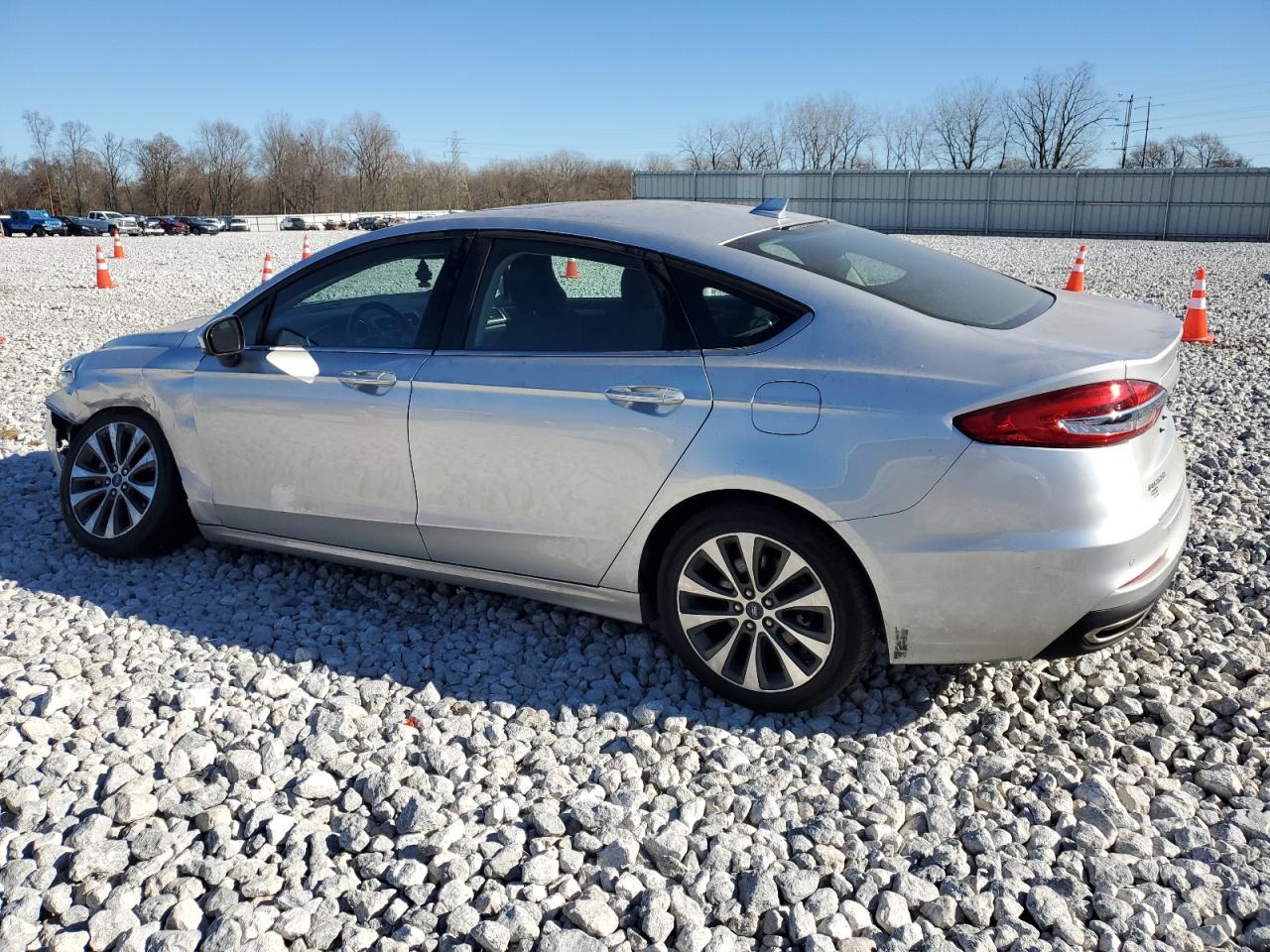 Obraz 2 z 2019 FORD FUSION SE 2019 z VIN 3FA6P0T99KR269851