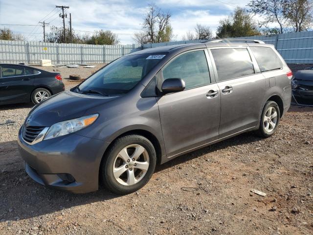 Obraz 1 z 2014 TOYOTA SIENNA LE 2014 z VIN 5TDKK3DC0ES456478