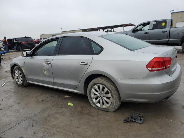 Изображение 2 2013 VOLKSWAGEN PASSAT S 2013 с VIN 1VWAH7A32DC029127