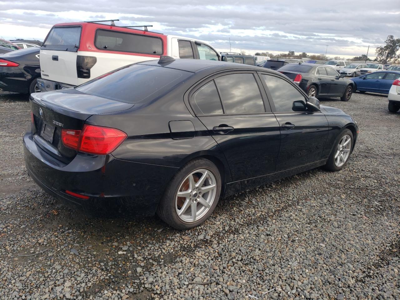 Obraz 3 z 2013 BMW 328 I 2013 z VIN WBA3A5C53DF602762