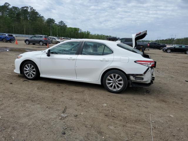 Obraz 2 z 2020 TOYOTA CAMRY LE 2020 z VIN 4T1C11AK3LU343622