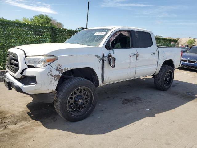 Image 1 of 2018 TOYOTA TACOMA DOUBLE CAB 2018 with VIN 5TFAX5GN7JX128310