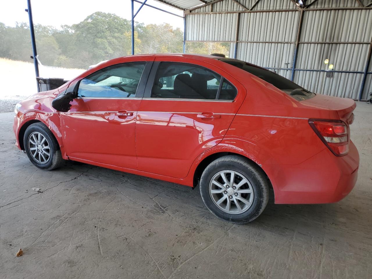 Изображение 2 2017 CHEVROLET SONIC LT 2017 с VIN 1G1JD5SH8H4157815