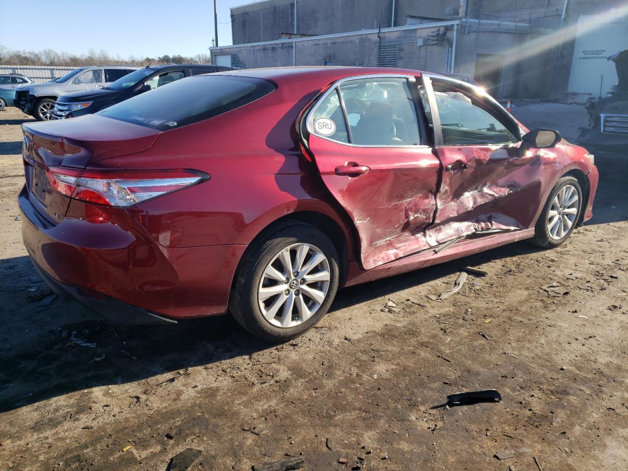 Obraz 3 z 2018 TOYOTA CAMRY L 2018 z VIN 4T1B11HK1JU551819