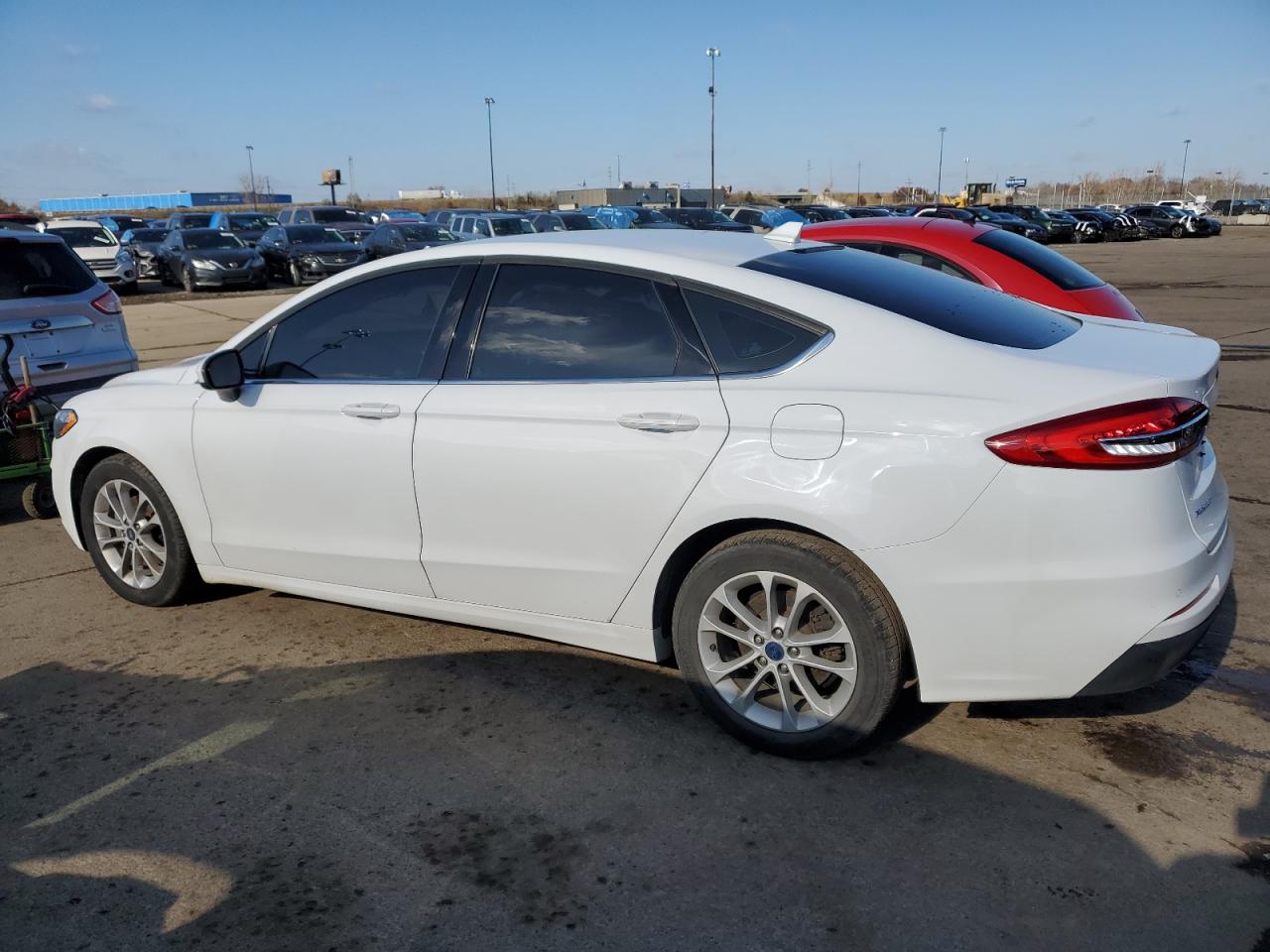 Image 2 of 2020 FORD FUSION SE 2020 with VIN 3FA6P0HDXLR164590