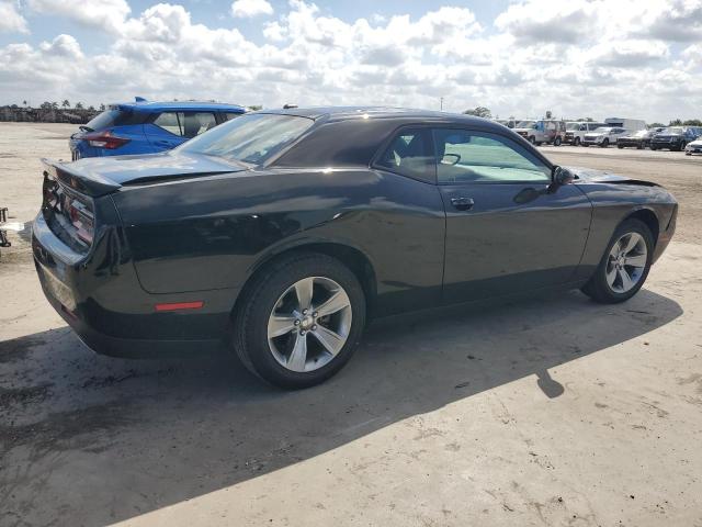 Obraz 3 z 2021 DODGE CHALLENGER SXT 2021 z VIN 2C3CDZAG9MH604704