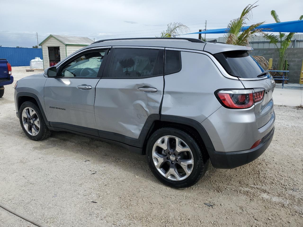 Изображение 2 2020 JEEP COMPASS LIMITED 2020 с VIN 3C4NJCCB1LT158419