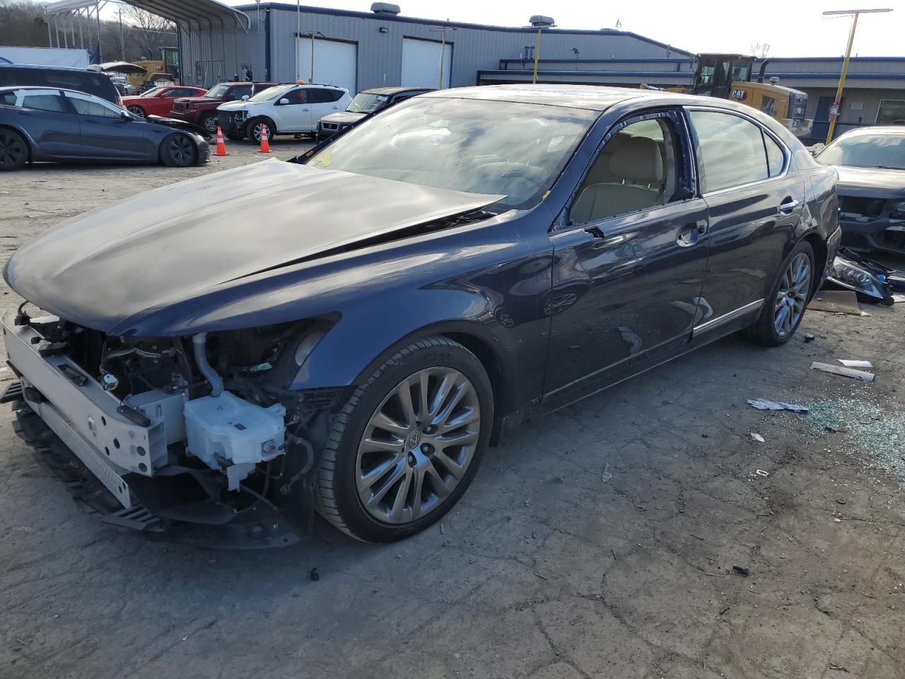 Изображение 1 2013 LEXUS LS 460L 2013 с VIN JTHGL1EF1D5048820