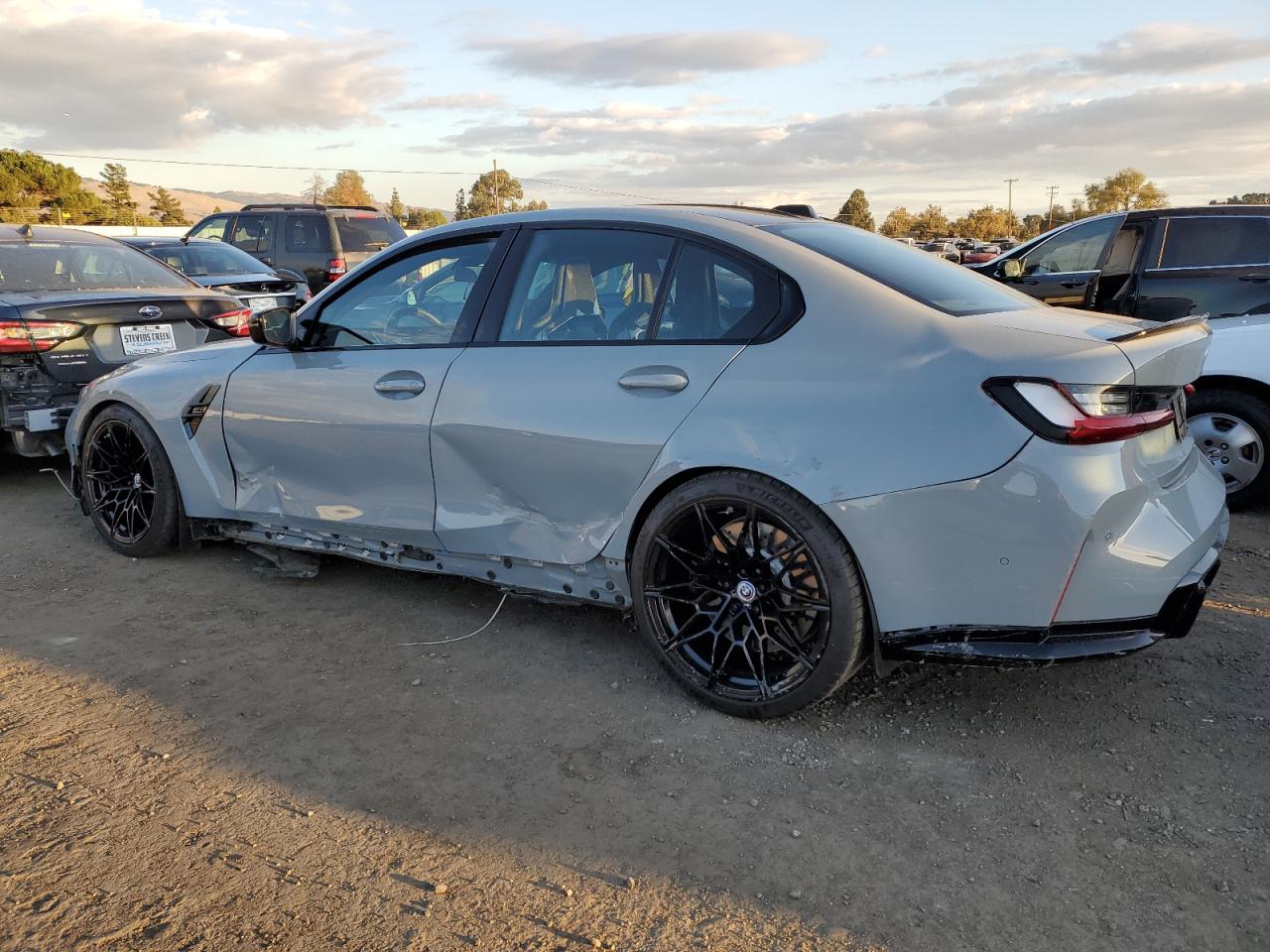 Obraz 2 z 2023 BMW M3 COMPETITION 2023 z VIN WBS43AY01PFN44056