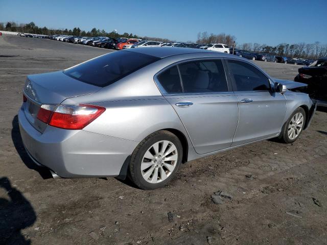 Image 3 of 2014 HONDA ACCORD EX 2014 with VIN 1HGCR2F74EA165605