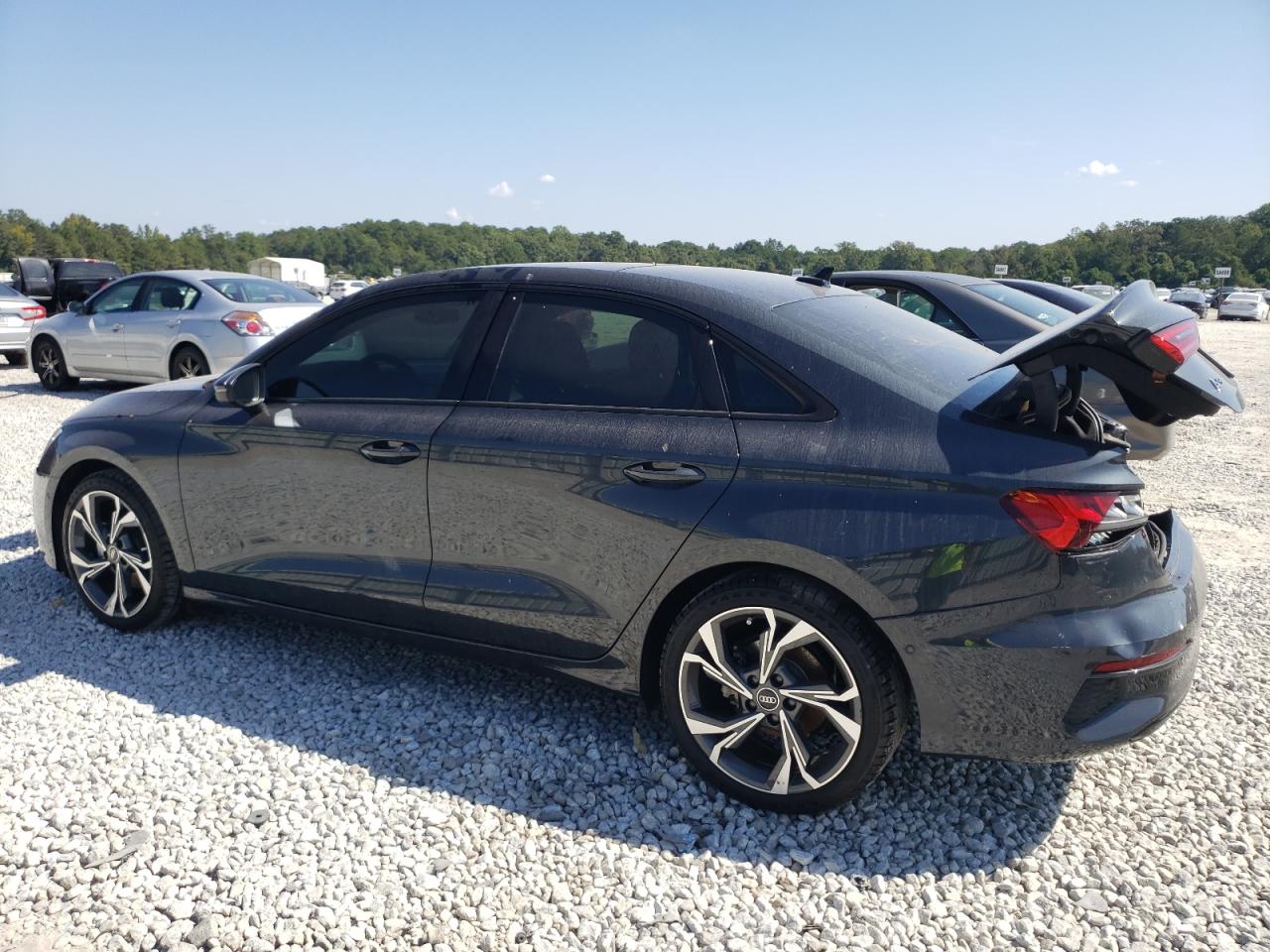 Obraz 2 z 2022 AUDI A3 PREMIUM PLUS 2022 z VIN WAUHUDGY0NA077363