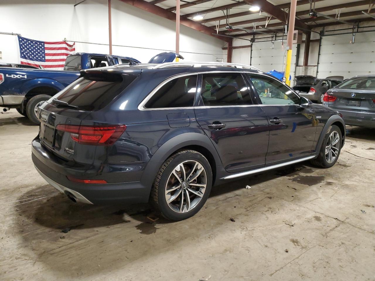 Obraz 3 z 2018 AUDI A4 ALLROAD PREMIUM PLUS 2018 z VIN WA18NAF48JA028557