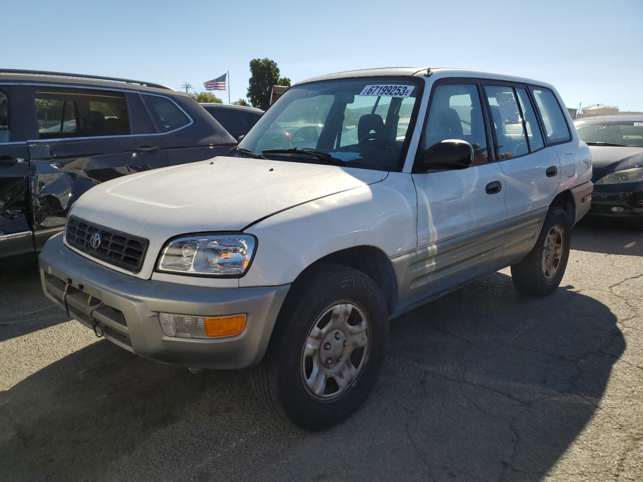Изображение 2000 TOYOTA RAV4  2000